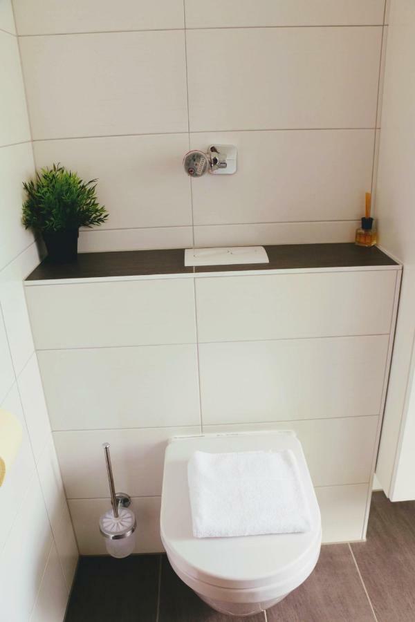 Green Wall Apartment 卡普伦 外观 照片