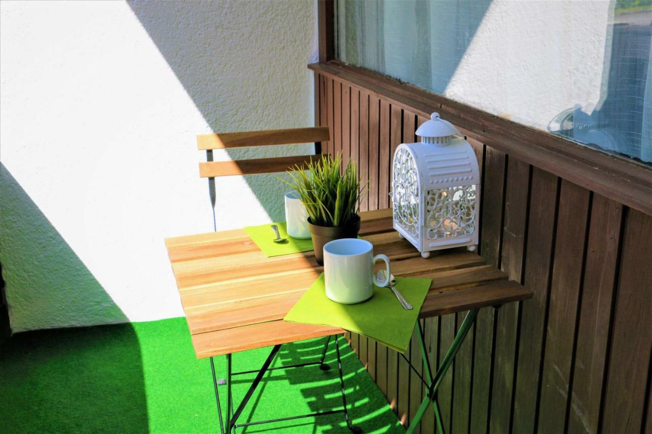 Green Wall Apartment 卡普伦 外观 照片